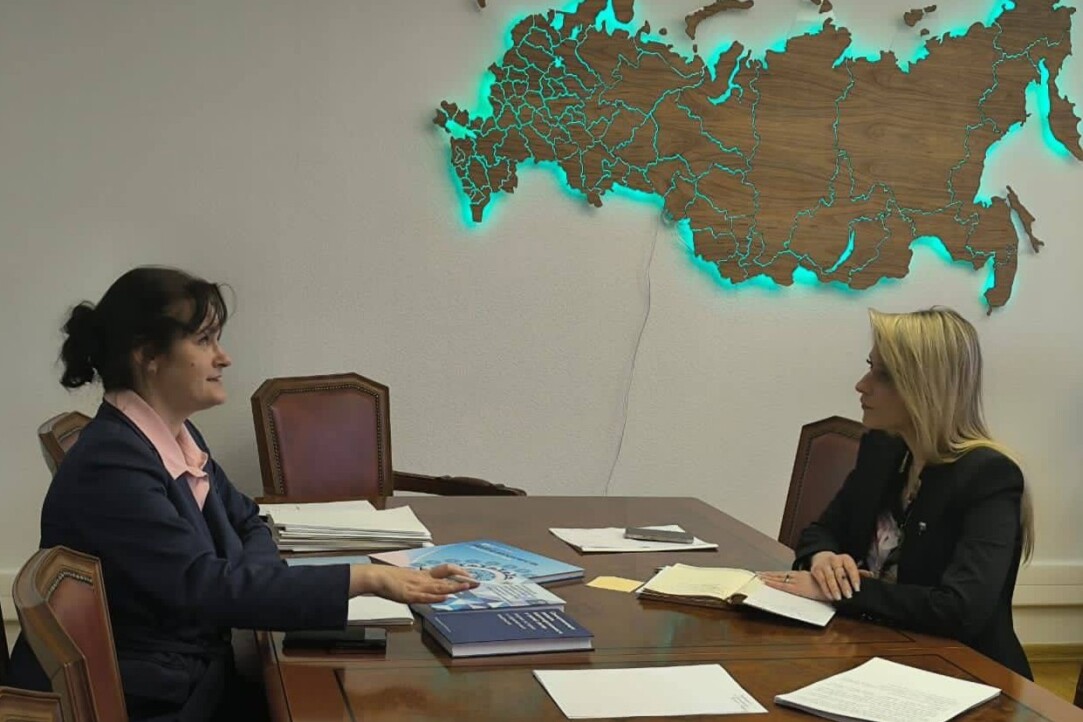 Ирина Мерсиянова приняла участие в рабочей встрече с депутатом Государственной Думы ФС РФ Яной Лантратовой Иллюстрация к новости: Ирина Мерсиянова приняла участие в рабочей встрече с депутатом Государственной Думы ФС РФ Яной Лантратовой
